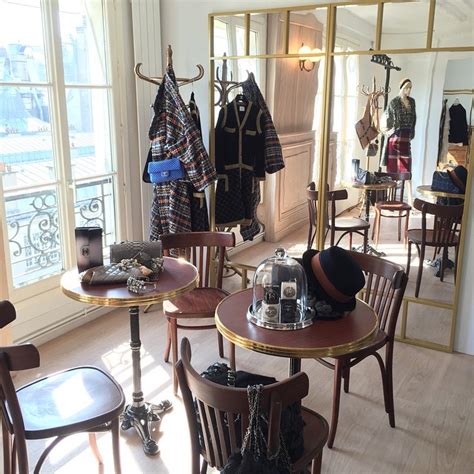 Preview of the Chanel Brasserie Fall / Winter 2015 Collection